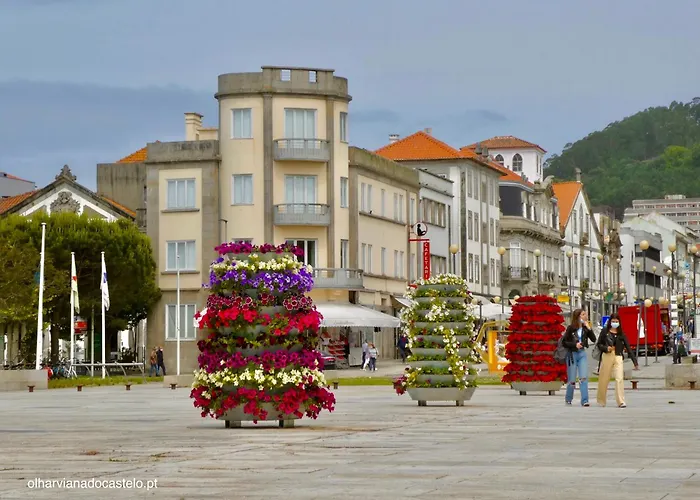 Riverfront Avenida 13 - Your Boho Flat - Uchill Viana do Castelo